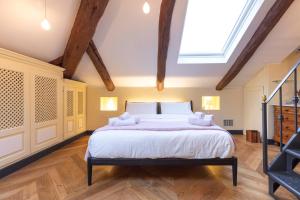 Vinzaglio 3 - Luxury Apartment by Alterego