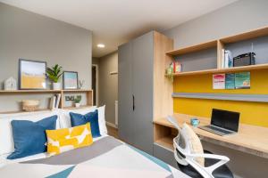 Zinc Quarter For Students Only in Bristol