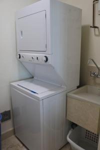 Spectacular Condo With Oceanview