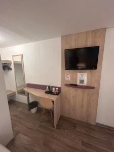 Hotels Kyriad Meaux Sud Nanteuil Les Meaux : photos des chambres