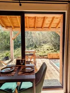 Aux Trois Chênes Lodge Spa - Thédirac