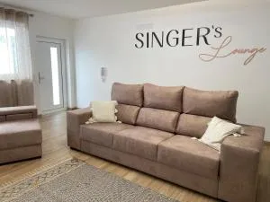 Singer's Lounge - Alqueidão da Serra