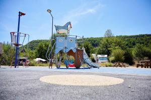 Tentes de luxe Glamping Ornans : photos des chambres