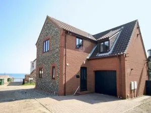 Beach Retreat - E5558 - Mundesley