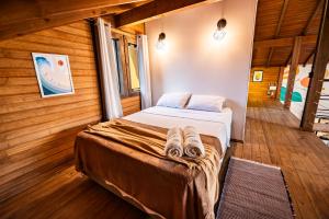 Cabana Perfeita a 800m da Praia - Lareira externa, Quintal Amplo, Pet Friendly, Ar condicionado, Netflix e Conforto completo