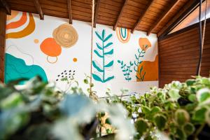 Cabana Perfeita a 800m da Praia - Lareira externa, Quintal Amplo, Pet Friendly, Ar condicionado, Netflix e Conforto completo