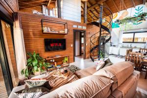 Cabana Perfeita a 800m da Praia - Lareira externa, Quintal Amplo, Pet Friendly, Ar condicionado, Netflix e Conforto completo