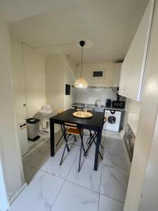 Appartement moderne à Bagnolet, 60 m² avec Jacuzzi