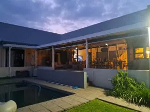 Sheffield Beach Sanctuary - Shakaskraal