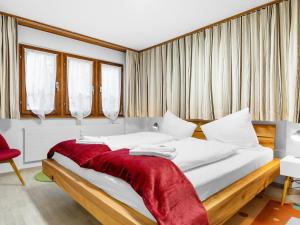 Apartment Aragon E112 by Interhome