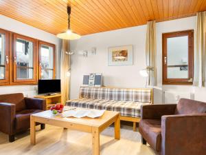 Apartment Aragon E112 by Interhome