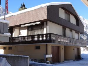 Apartment Birkenstrasse 70-1 by Interhome