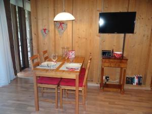 Apartment Am Dürrbach 5-512 by Interhome