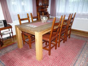 Apartment Chalet Eien by Interhome