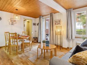 Apartment Bristol Apt-18 by Interhome