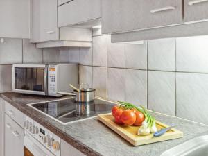 Apartment Bristol Apt-18 by Interhome