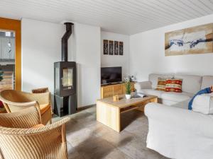 Apartment Am Acher II Apt- F by Interhome