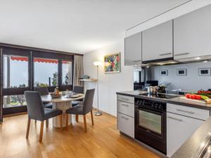 Studio Krokus Apt-T by Interhome