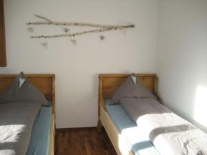 Apartment Villa Alpenblick Wolfenschiessen by Interhome