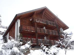 Apartment Fellenrüti 82 by Interhome