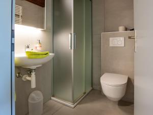 Apartment Zurschmitten 8 2- UG Süd by Interhome