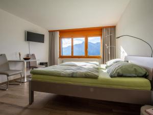 Apartment Zurschmitten 8 2- UG Süd by Interhome