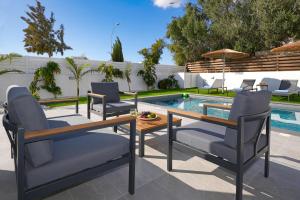 Villa Vitalia - 3 En-suite Beds with Private Pool