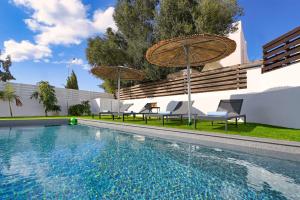 Villa Vitalia - 3 En-suite Beds with Private Pool