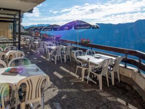 Apartment Zurschmitten 15 1- UG Süd by Interhome