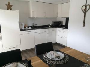 Apartment Bergfreude Kuonen by Interhome