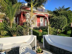 Villa River Ponta do Sol by Rentallido