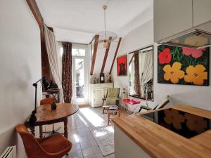 Joli Cocon avec Terrasse dans Le Marais