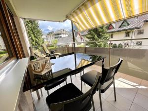 Apartment Blumenweg 4-412 by Interhome