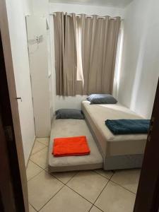 Apartamento com vista para o mar com garagem pequena