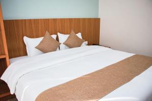 Bay Hotel - 3hvězdičkové hotely ve městě Pókhara