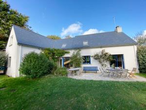 Maisons de vacances KERBELEM - Jardin, Terrasse, Plages 3km - C29 : photos des chambres