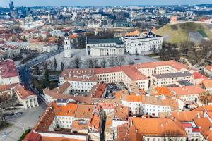 Next to Cathedral Square, Stylish 2BD Gem, Skapo St