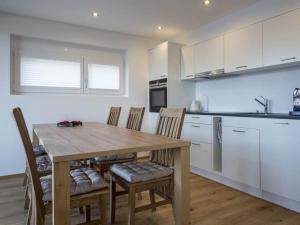 Apartment Huwetz 2- OG Süd by Interhome