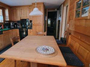 Apartment Hübeli - Kopp by Interhome