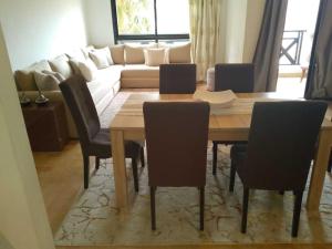 Cosy Apartment with 5 pools