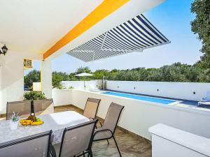 Holiday Home Karlo by Interhome