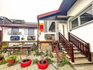 Apartment Garden Suite by Interhome