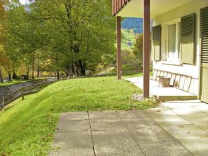 Apartment Pony 2-Bettwohnung by Interhome