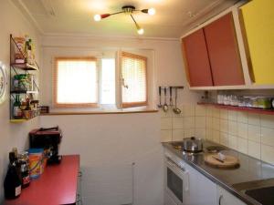 Apartment Pony 5-Bettwohnung by Interhome