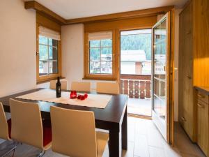 Apartment Haus Evita by Interhome