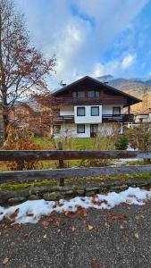 La Casa dei Nonni, Villa Montana