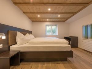Apartment Haus Bergsonne by Interhome