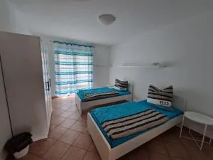 Schöne Ferienwohnung Laacher See - Wehr