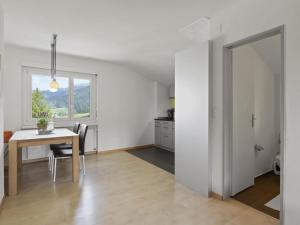 Apartment Triangel B Rezia by Interhome