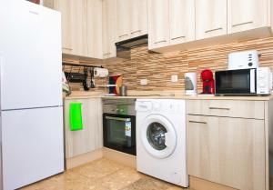 Waves of Tranquility Residence